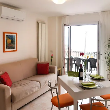 Viola-1 By Interhome Apartman Gravedona